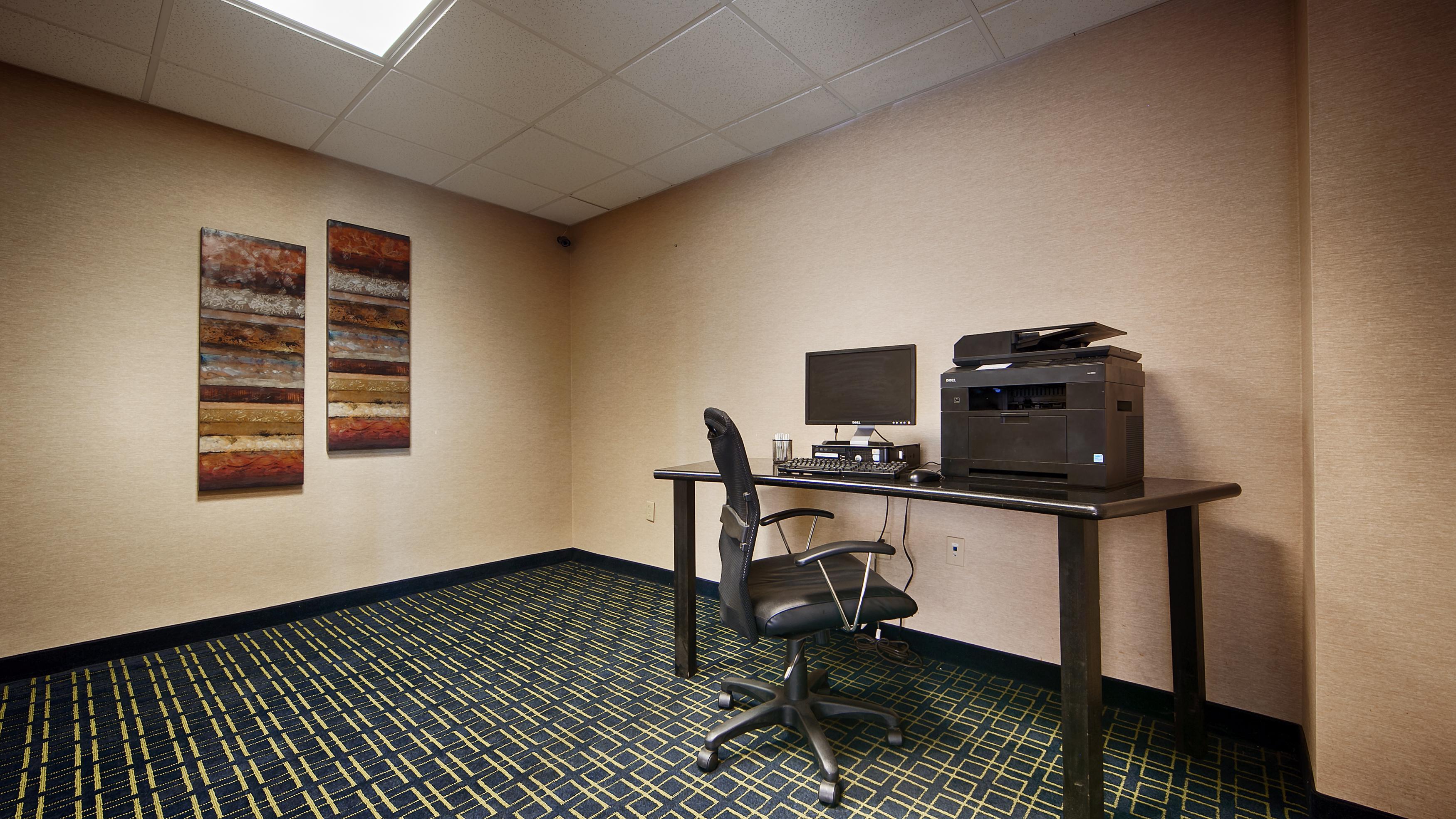 Quality Inn & Suites Charleston - Civic Center Exterior photo